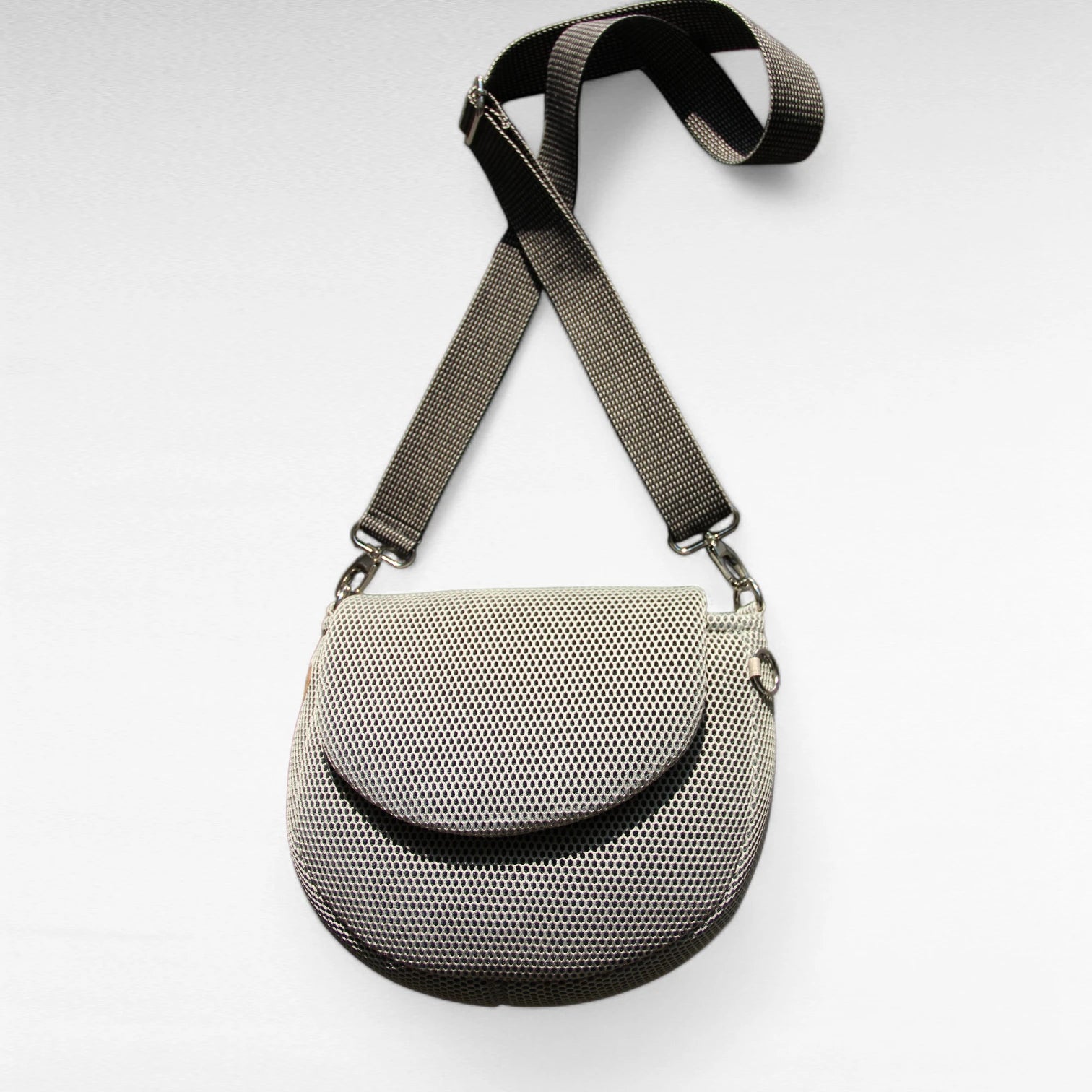 2 in 1 Gassitasche Ryo inklusive Leckerlibeutel Ryo | Beige