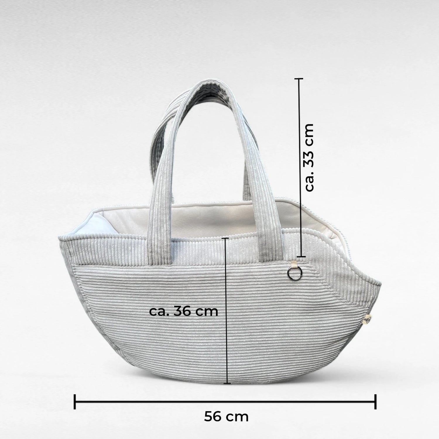 Längen- und Höhenmasse von stilvoller modernen Hundetasche bis 9  kg aus hellgrauem Cordstoff