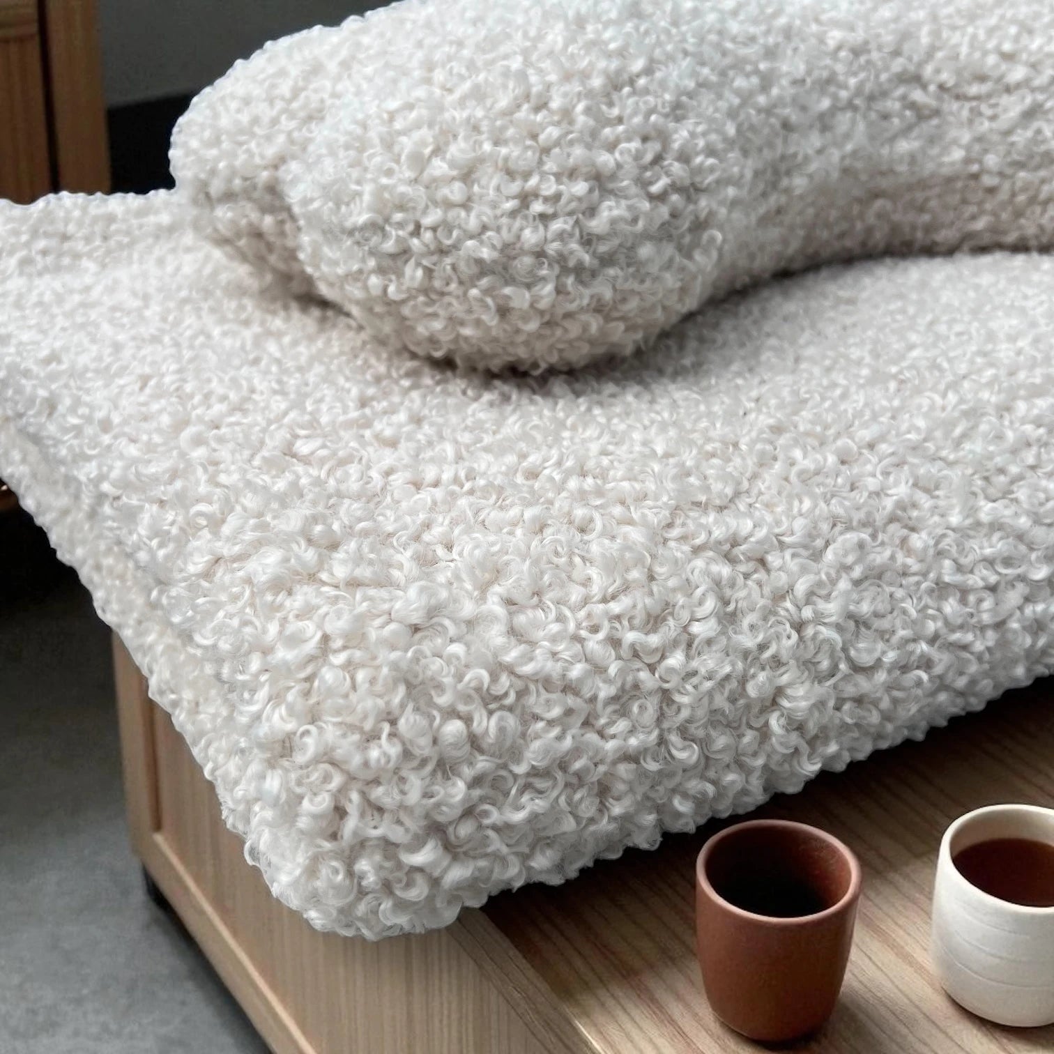 Hundekissen Aya | Glamorous Curly Plush