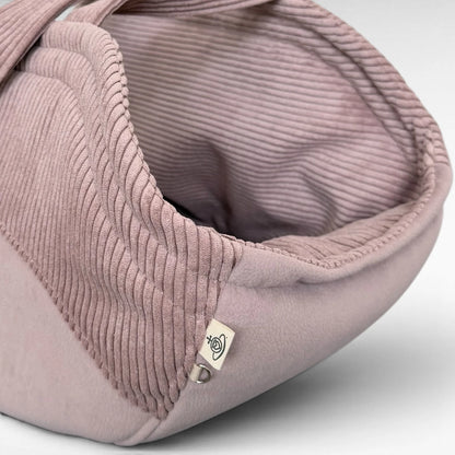 Detailaufnahme schräg von vorne Hundetaschenkörbchen Oki in Farbe dusty rose