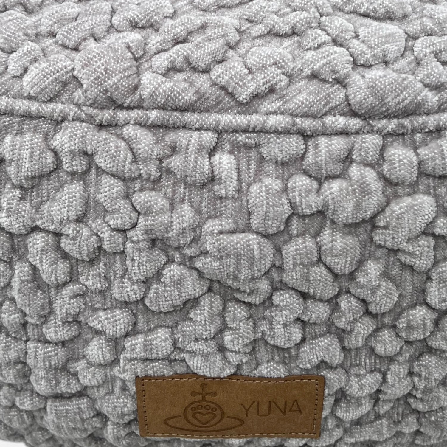 Design Hundebett Yori | Leopard Quilt Chenille