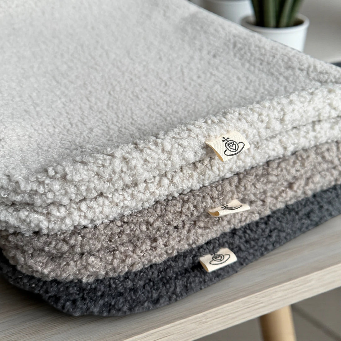 Hundedecke Hina | Cuddly Teddy | 50 Shades of Grey