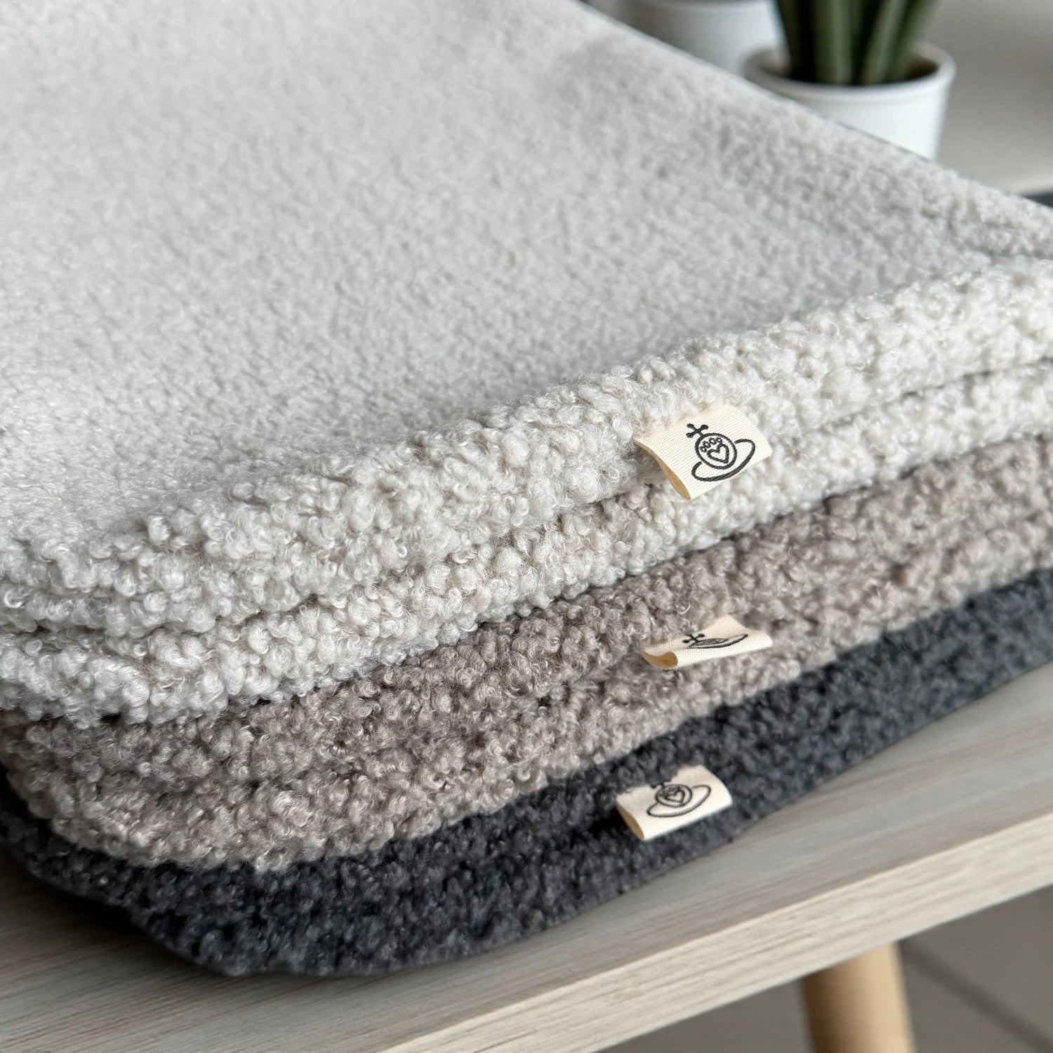 Hundedecke Hina | Cuddly Teddy | 50 Shades of Grey