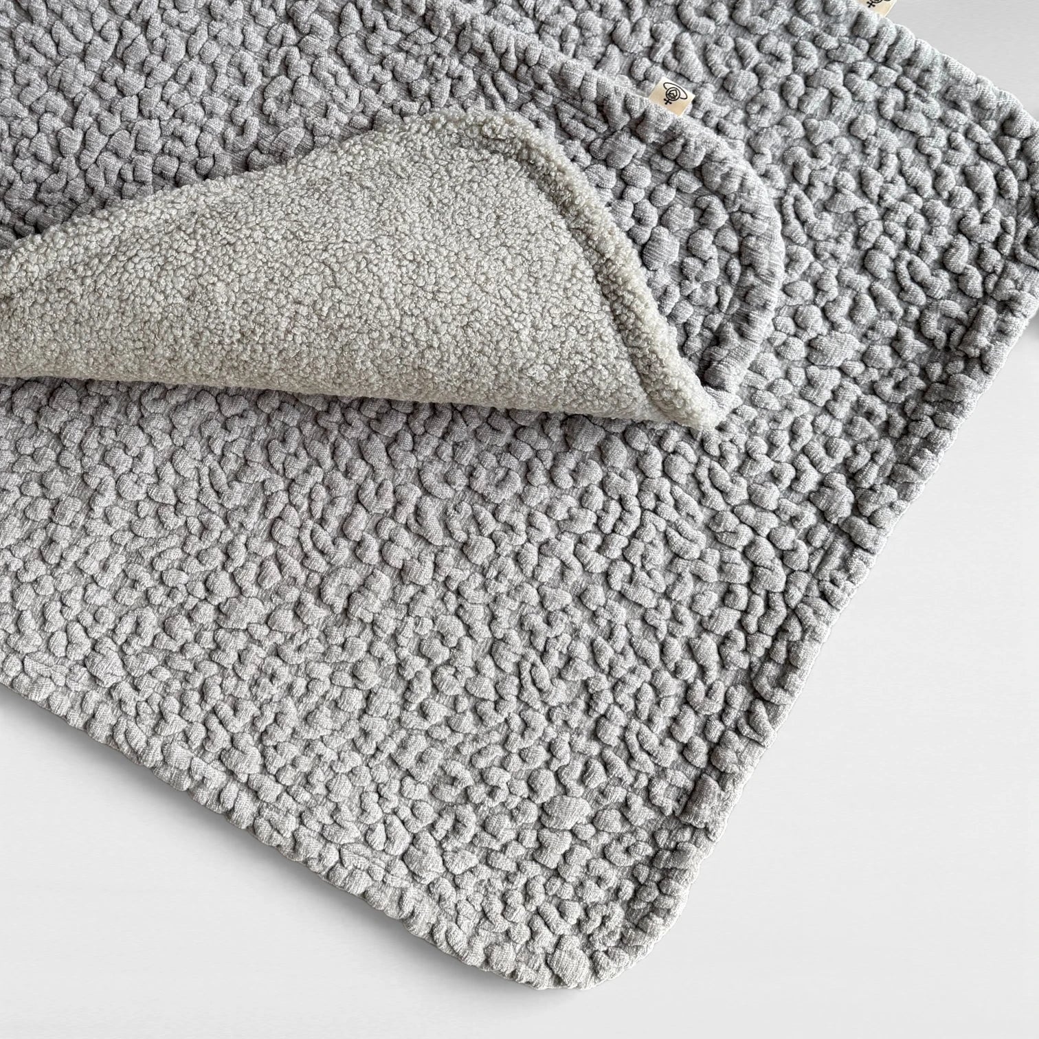 Sofaschutz Hundedecke Iro | Chenille Quilt | 135 x 100 cm