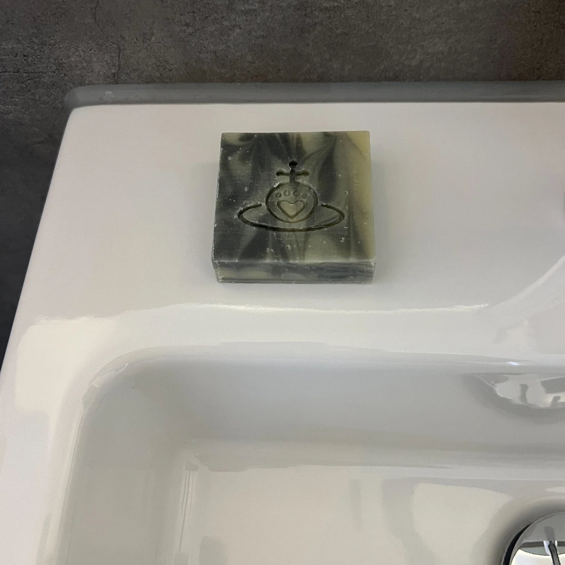 YUNA Soap Bar | Olive &amp; Lanolin Purity