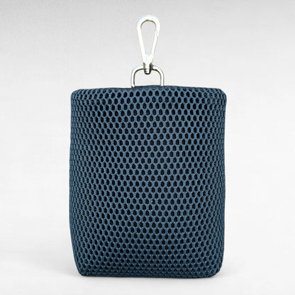 Rechteckiger Leckeribeutel mit Metallkarabiner aus Mesh Material in Farbe blau